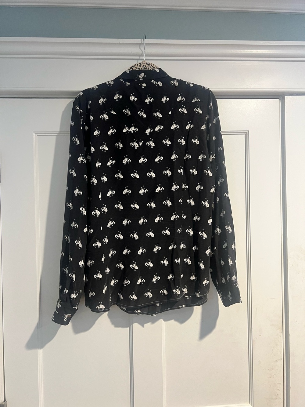 Bucking Horse silk shirt by
ryanmichael - XL - Picture 4 of 8